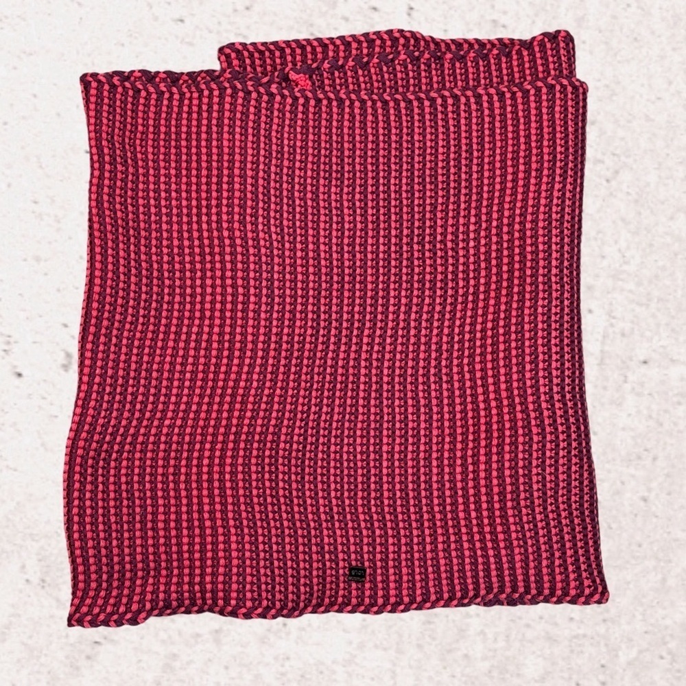 bundle 3 or more Lole Pink and Purple Cozy Knit Scarf